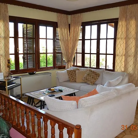 Palio Tsifliki Villa